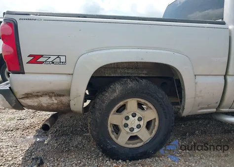 2005 Chevrolet Silverado 1500 Z71 from USA, damaged, VIN 2GCEK13T651228298